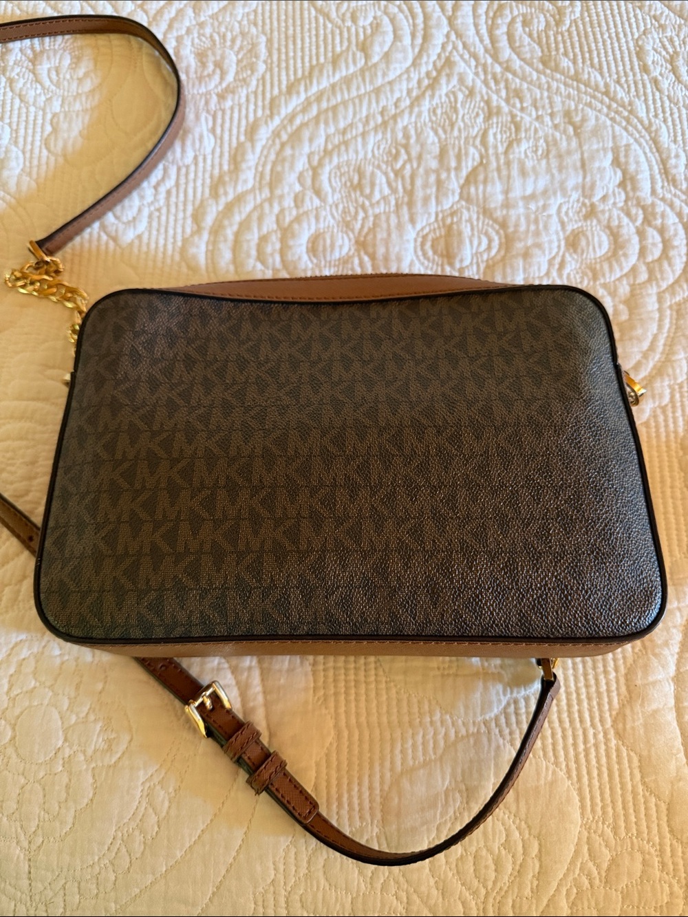 Michael Kors Brown and Gold Logo bag - Picture 4 of 13